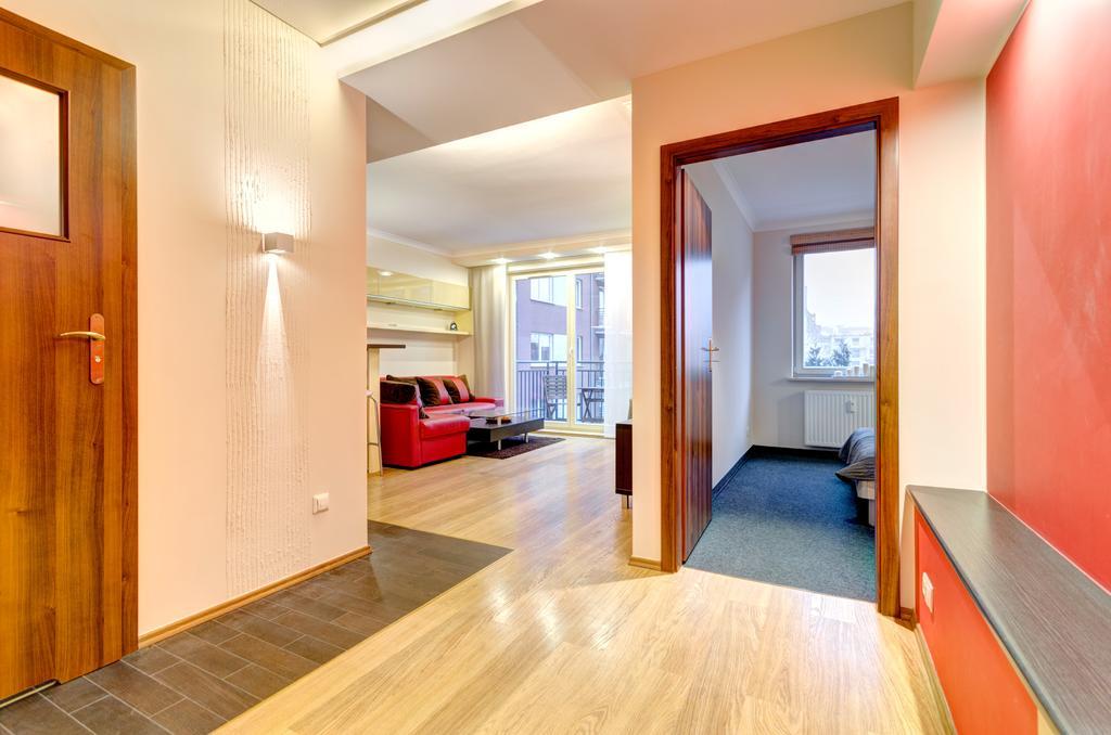 Dom & House - Apartamenty Kamienice Nad Motlawa Гданск Екстериор снимка